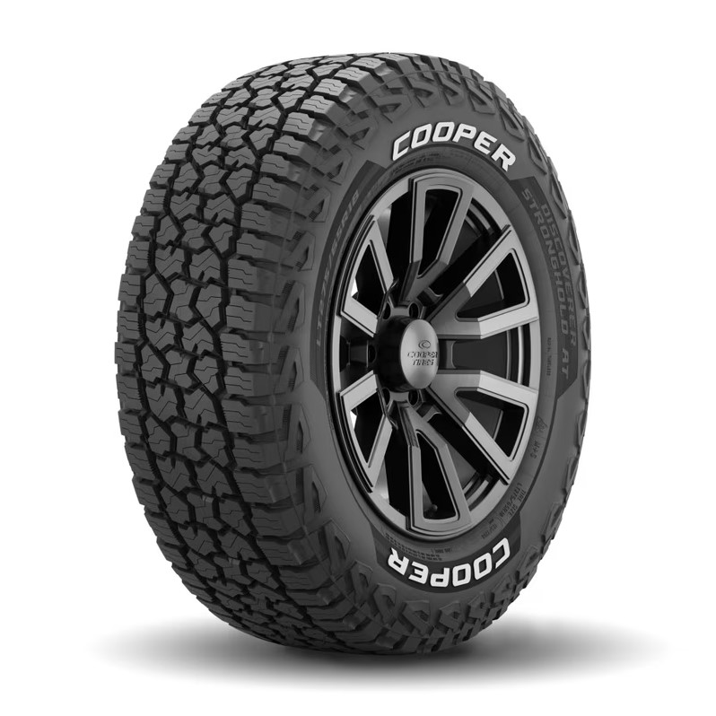 Cooper DISCOVERER STRONGHOLD AT LT275/70R18