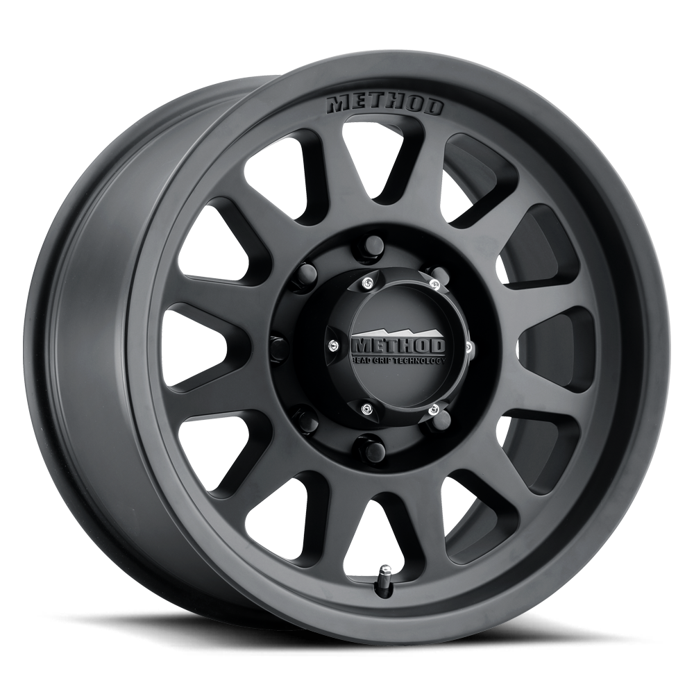 Method MR704 HD Bead Grip 17x9 8x170 18mm Offset - Matte Black