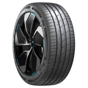 Hankook Ion Evo 235/45ZR18