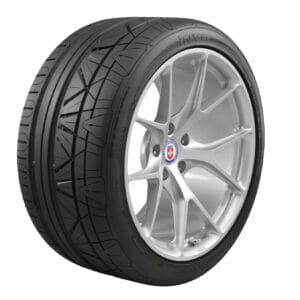 Nitto INVO 245/40R18