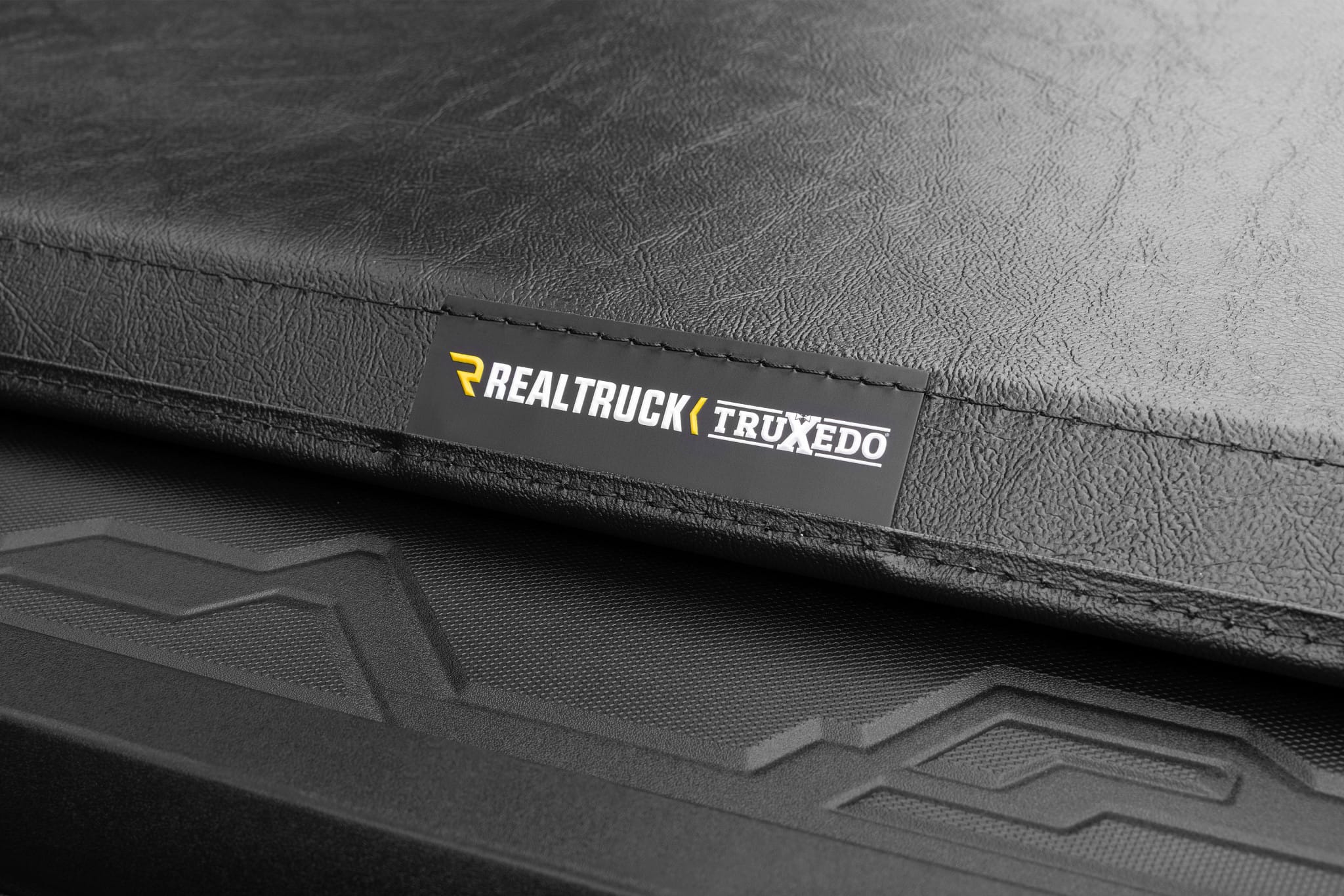 TruXedo TruXport - 2023 - 2026 5' 2" 2023-26 GMC Canyon & Chevrolet Colorado