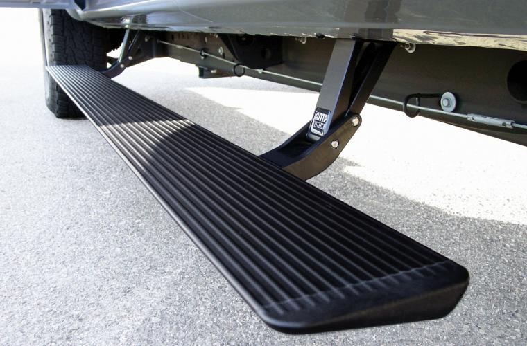 AMP Research Powerstep - 2002-2008 Dodge Ram 1500 +2 more vehicles (75101-01A)
