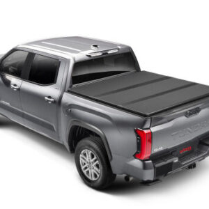 Extang Solid Fold ALX - Toyota Tundra 5.5ft 2014-21 without rail system (88460)