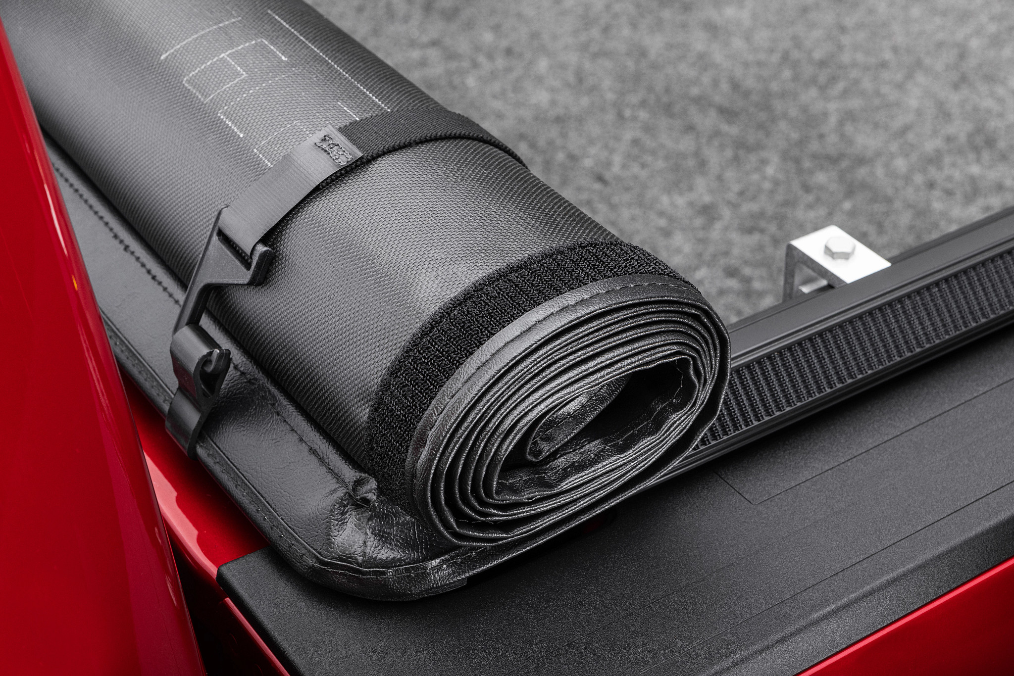 TruXedo TruXport - 2022 - 2026 6' 6" 2022-26 Toyota Tundra 6'6" Bed; - product photograph