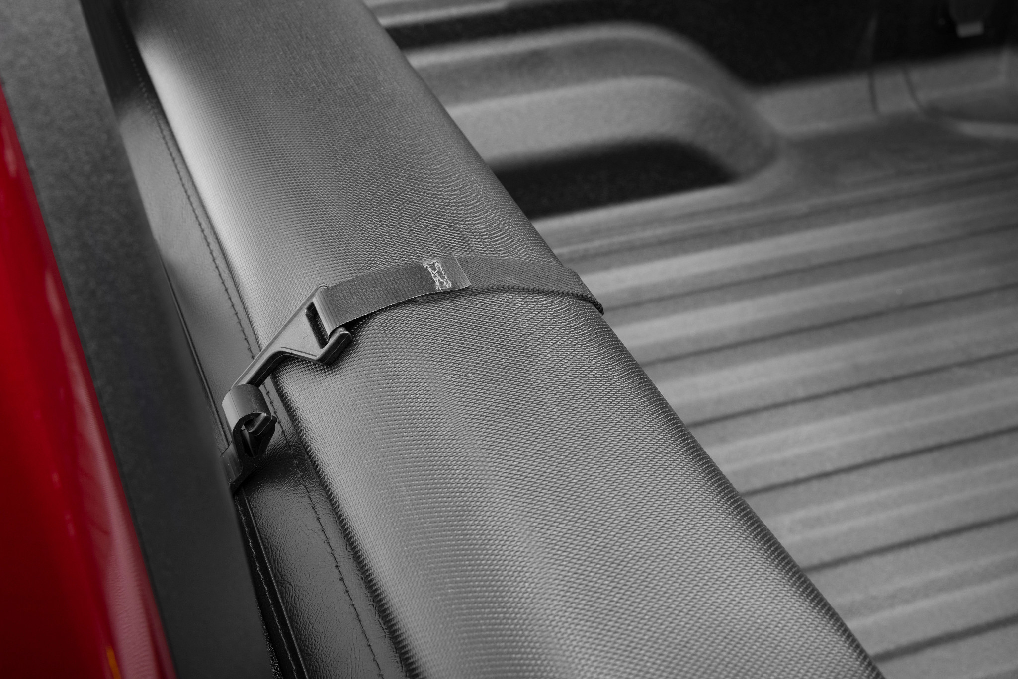 TruXedo TruXport - 2014 - 2021 6' 7" Toyota Tundra; with Deck Rail System - product photograph