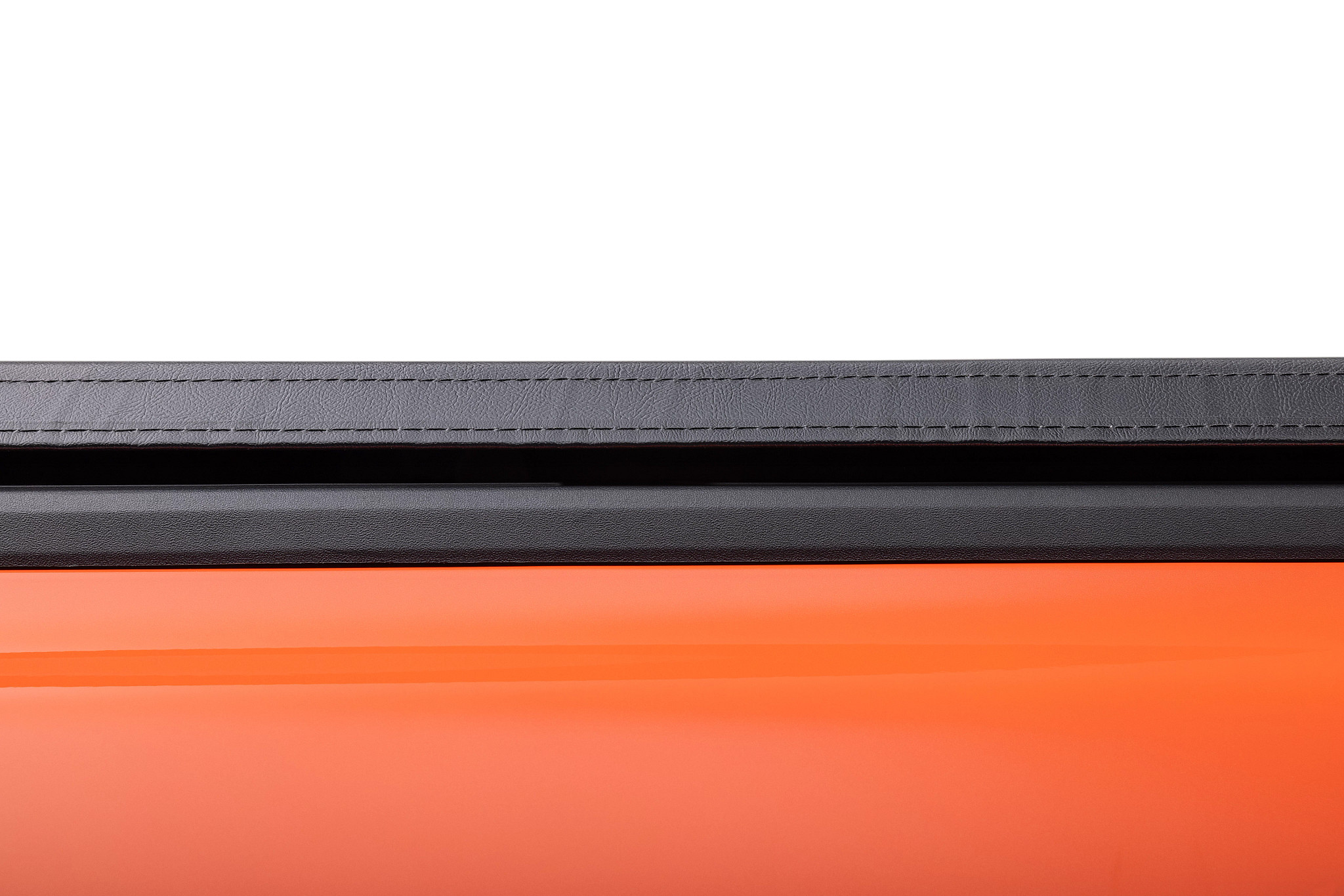 TruXedo TruXport - 2014 - 2021 8' 2" Toyota Tundra; with Deck Rail System - product photograph