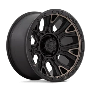 Fuel Off-Road D824 Traction - photo may show a different lug count; this part is 6x139.7