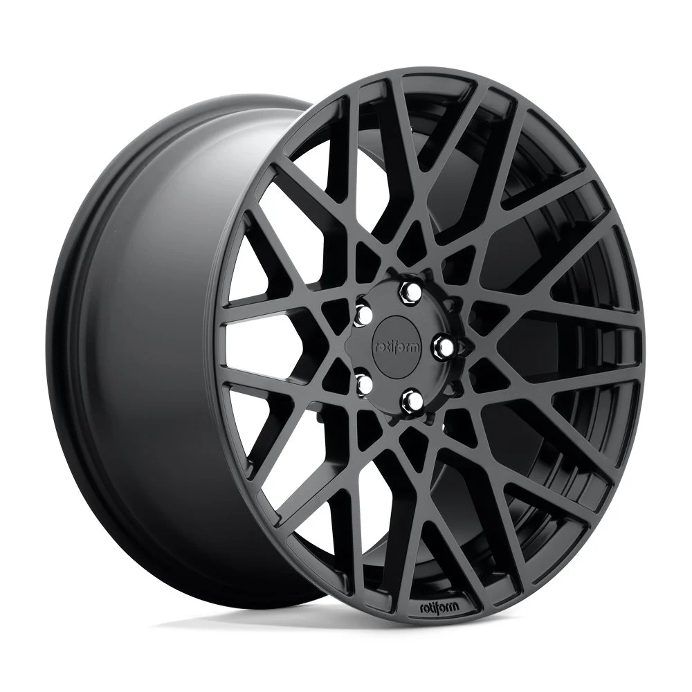 Rotiform R112 BLQ - photo may show a different lug count; this part is 5x112