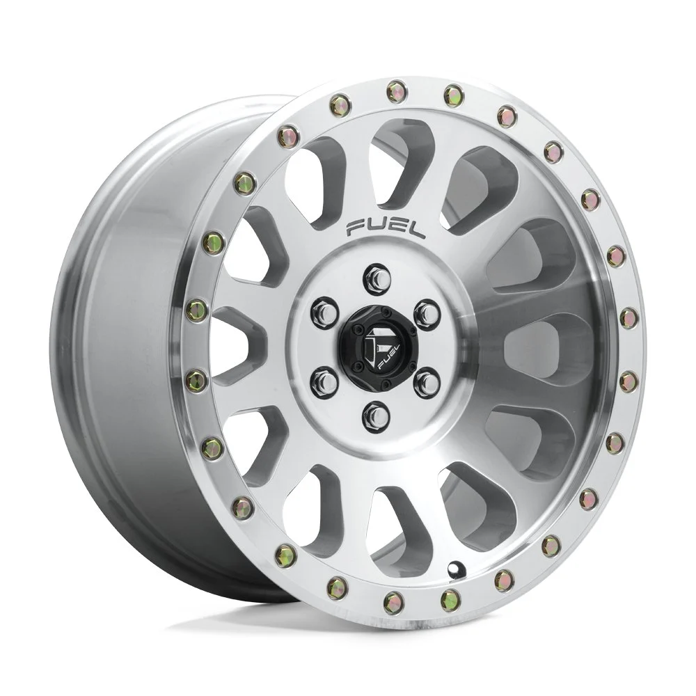 Fuel Off-Road D647 Vector in Machined - photo may show a different lug count; this part is 5x127